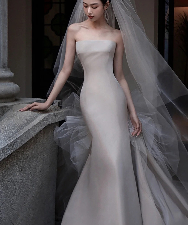 Satin fish tail wedding dress wedding dress Korean simple wipe chest trim out drag tail quality welcome yarn