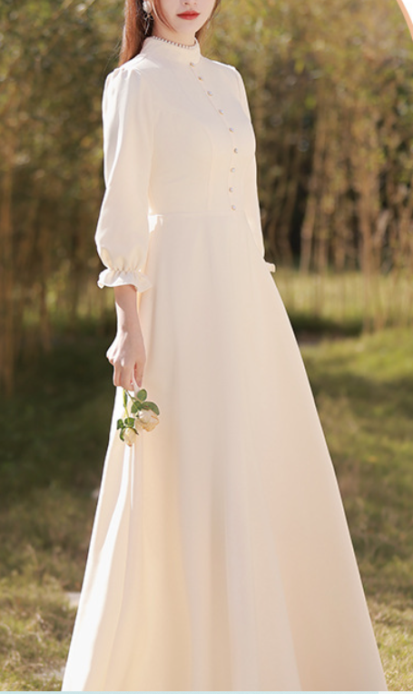 New spring long-sleeved Champagne wedding Sisterhood dress for 2022 Women can wear satin dresses