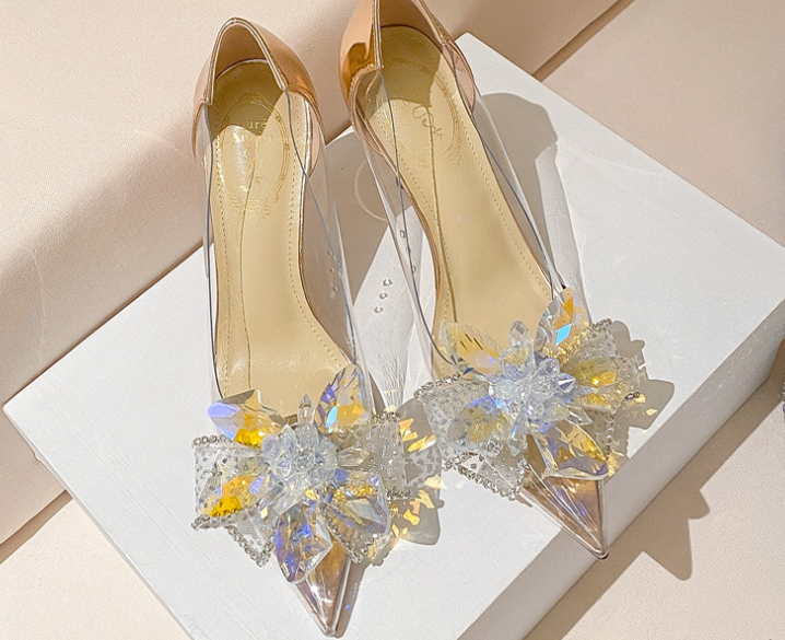 Fairy shoes heel Glass shoes New Korean fashion transparent high heels for women with thin heels, pointed rhinestones and champagne wedding shoes single shoes for women