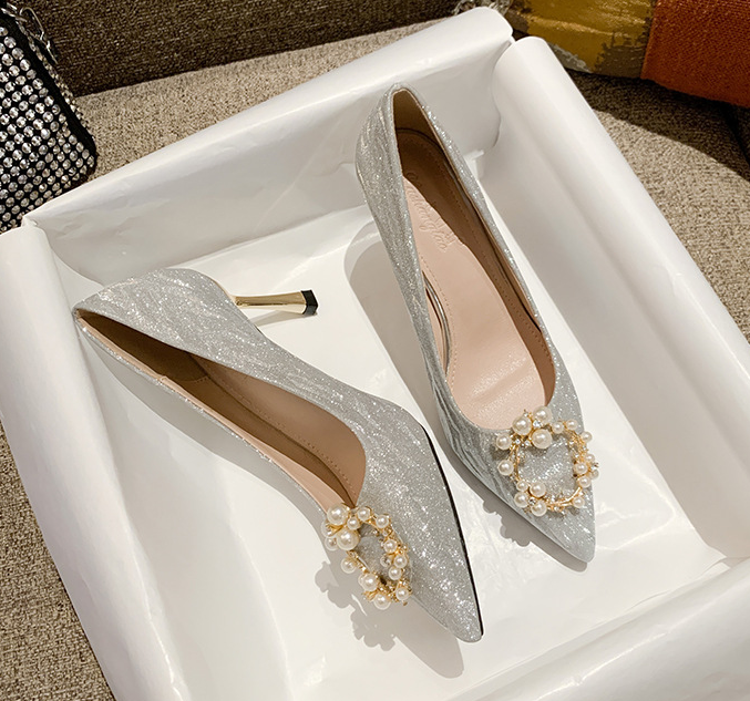 Silver bridesmaids can usually wear crystal pointed wedding shoes with high heels