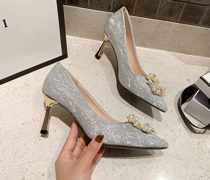 Silver bridesmaids can usually wear crystal pointed wedding shoes with high heels