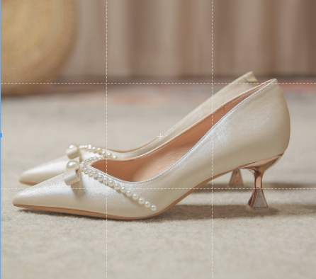 Hot selling models -- high heels women's spring 2022 new French single heel pointed wedding shoes bride bridesmaid shoes large size women's shoes