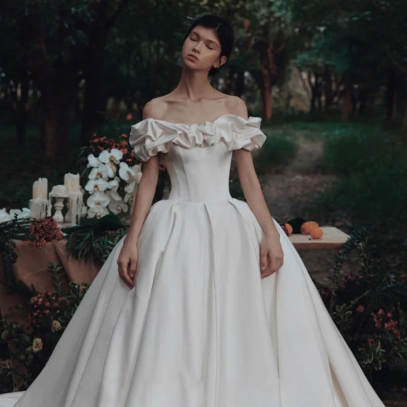 off shoulder  Wedding Dress New Bridal off-Shoulder Forged Surface Simple Elegant Super Fairy Mori Style Dream Trailing Wedding Dress H2246