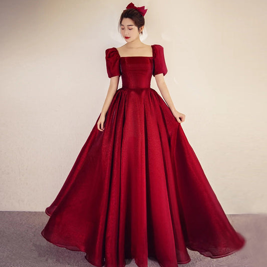 French Light Wedding Dress 2022 New Bridal Red Satin Graceful Tube Top Wedding Wedding Veil Simple Elegant Evening Dress